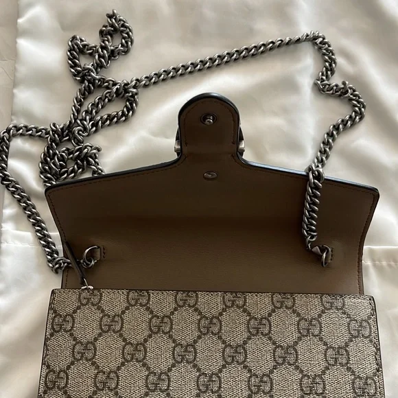 Gucci purse - Picture 9 of 11